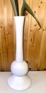 Strelitzie ohne Teelicht, Vase Weiß hochglanz