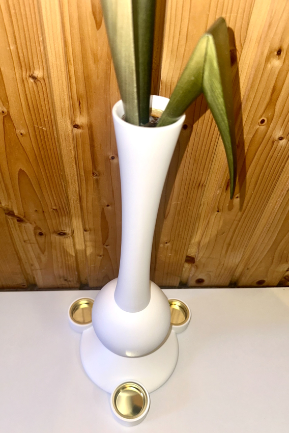 Strelitzie mit Teelicht, Vase Weiß matt