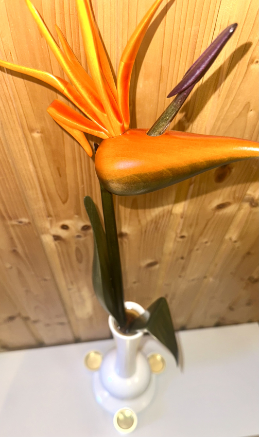 Strelitzie mit Teelicht, Vase Weiß hochglanz
