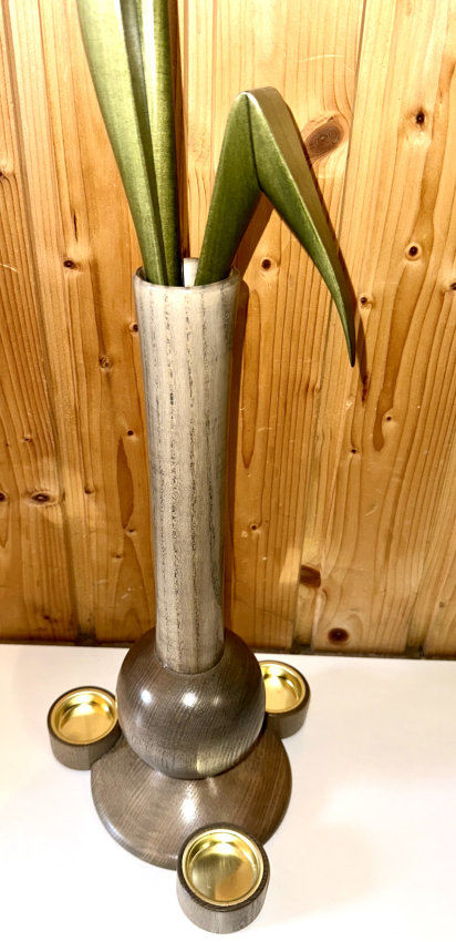 Strelitzie mit Teelicht, graue Vase lang