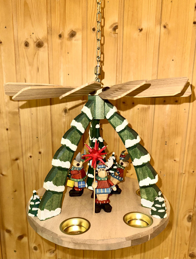 Deckenpyramide Elche Schnee, groß