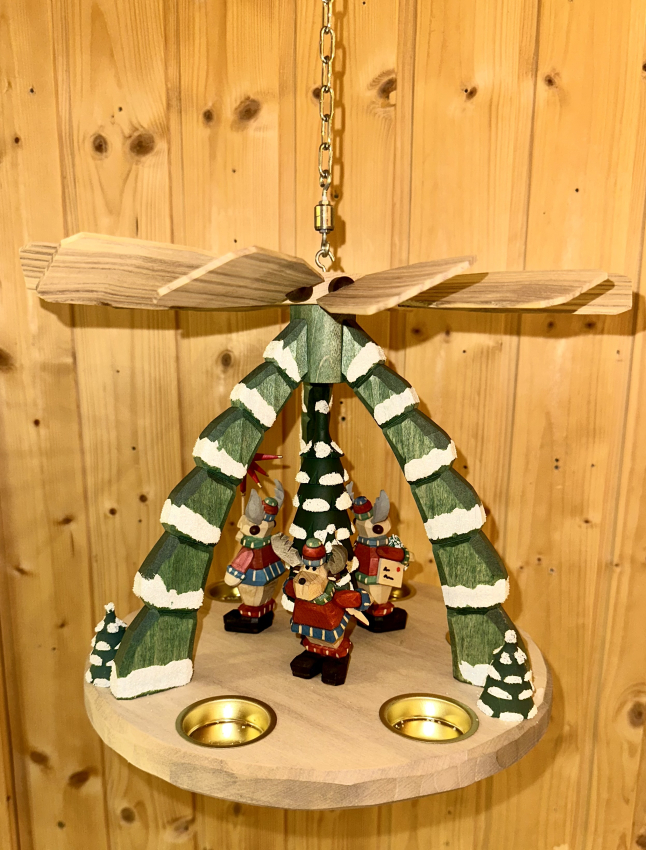 Deckenpyramide Elche Schnee, groß