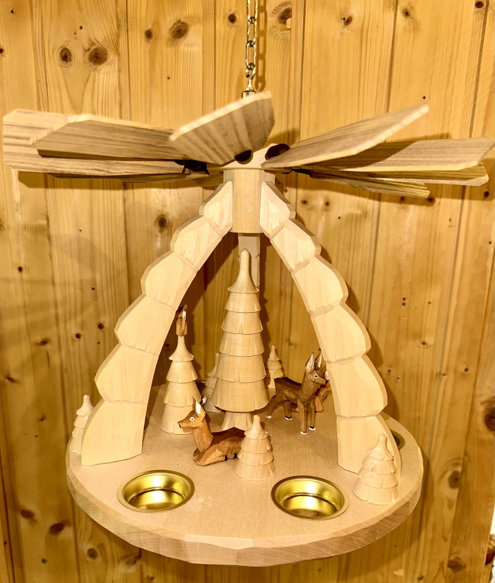 Deckenpyramide Rehe Natur, groß