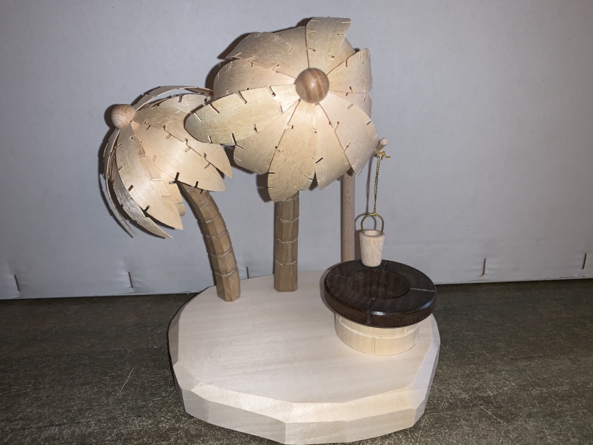 Brunnen mit Palme (passend zu  Figurenhöhe 12 cm)